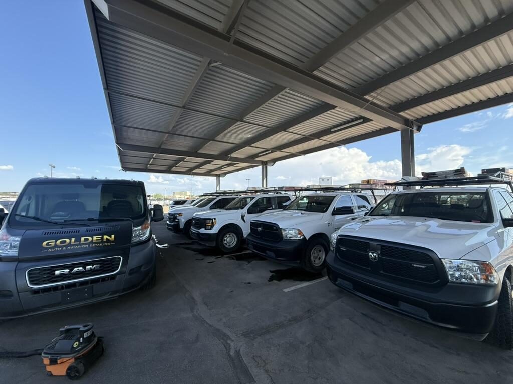 Golden servicing a commercial fleet in Arizona